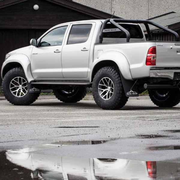 Toyota Hilux MK7 (2011-2016) AT37 Conversion - Image 4